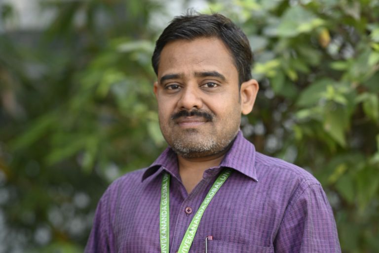 Dr. Kuldeep Tiwari